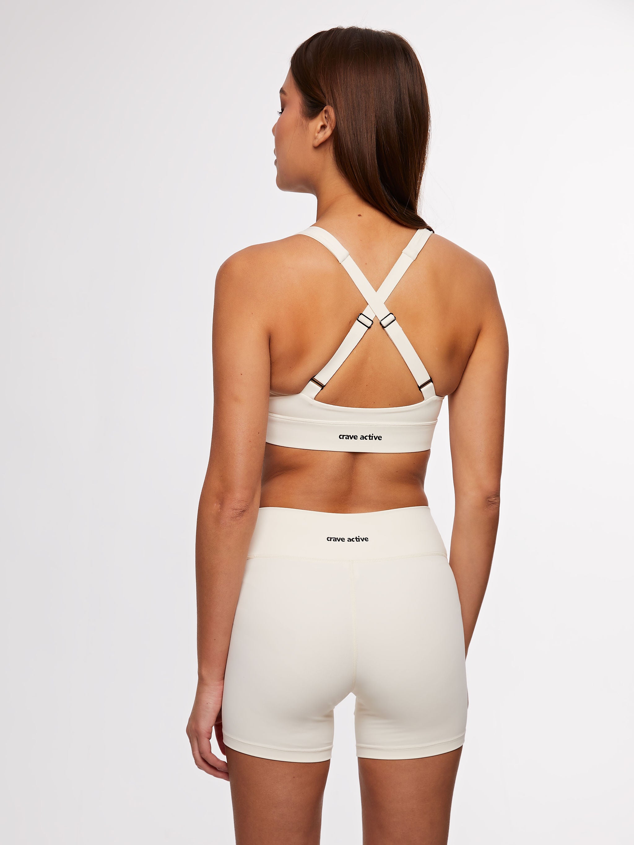 sustainable activewear, workout clothes, gym wear, gym clothes for women, activewear, routine, habits, workout clothes for women, activewear clothing, women’s workout apparel, crave active, crave activewear, crave, sports bra, adjustable straps
