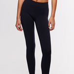 sustainable activewear, workout clothes, gym wear, gym clothes for women, activewear, routine, habits, workout clothes for women, activewear clothing, women’s workout apparel, crave active, crave activewear, crave, full leggings, leggings, comfy leggings, high-waist, medium-waist, high waisted, soft leggings